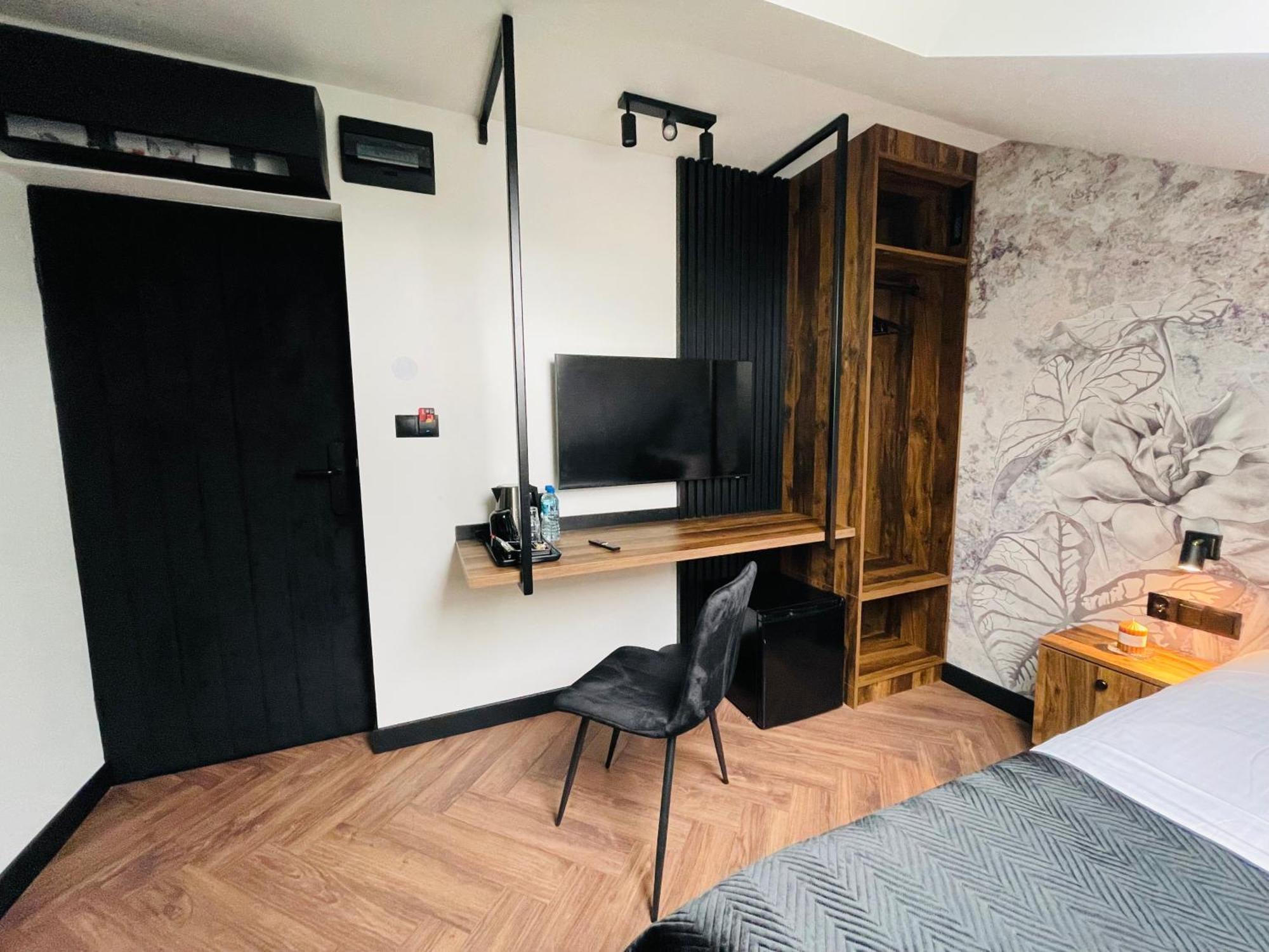 Hotel Millennium Przasnysz Εξωτερικό φωτογραφία